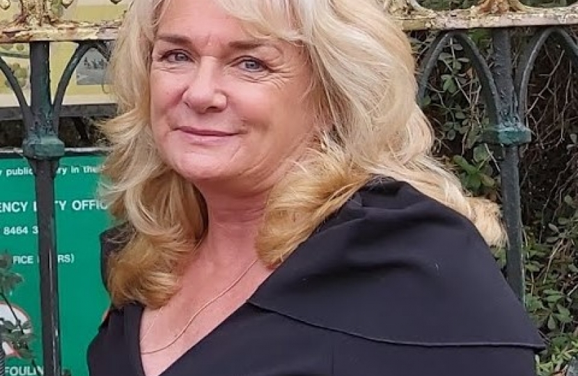 Cllr Christine Harris