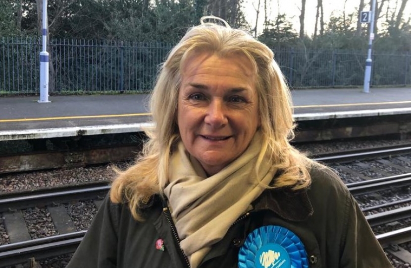 Cllr Christine Harris