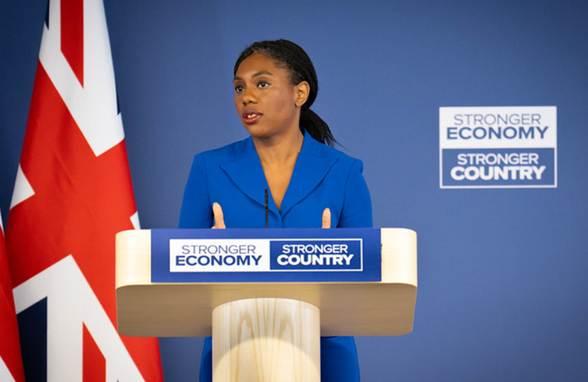 Kemi Gives Keynote Speech at Spring Conference