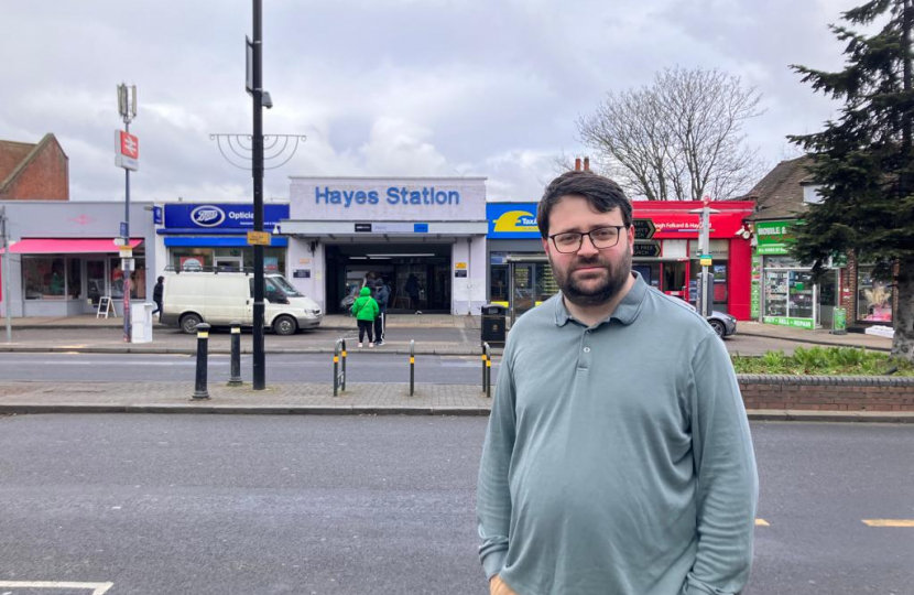 Thomas at Hayes station