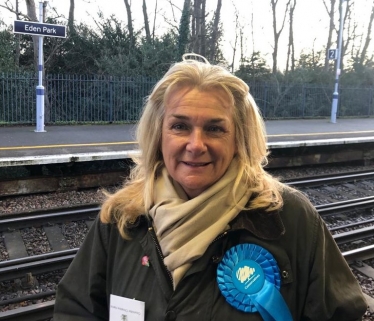 Cllr Christine Harris